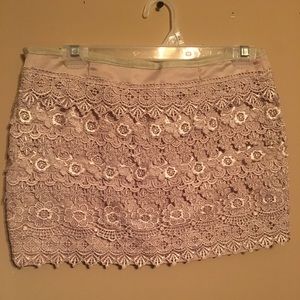 Lace mini skirt